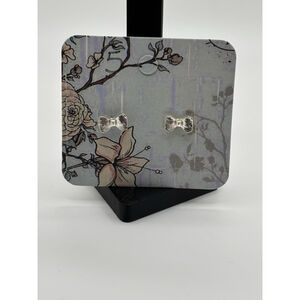 Silver Bow Stud Earrings ✨5/$25✨